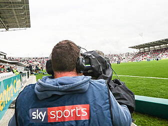 Sky agree deal to offer BT Spo...